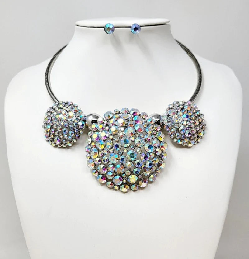 Class Act choker set