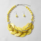Collar Yellow Shell Disc Beaded Necklace for Women