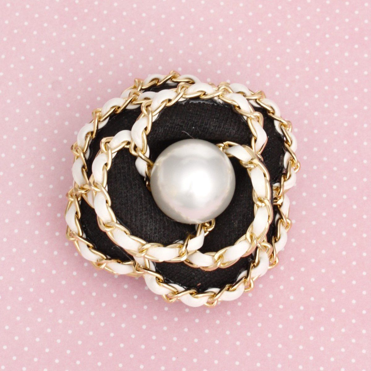 Brooch Clip Black Pearl Chain Edge Camellia Flower