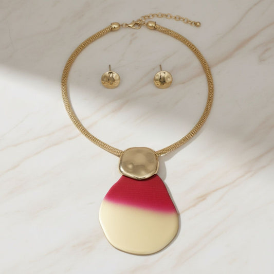 Pendant Fuchsia Ombre Organic Teardrop Necklace