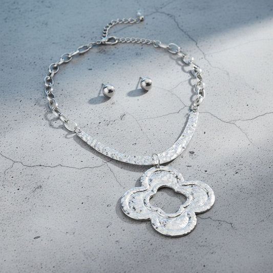 Chunky Pendant Silver Hammered Quatrefoil Necklace