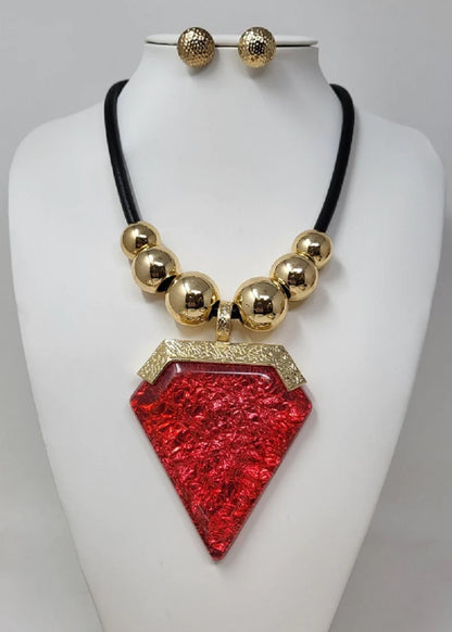 On Point Necklace set