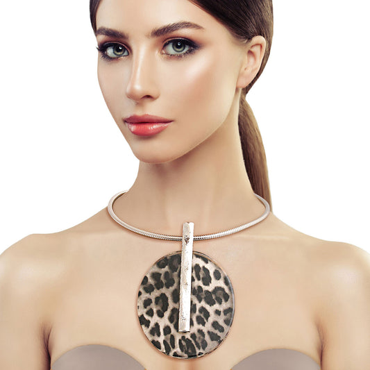 Silver XLarge Leopard Pendant Set